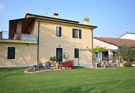 Agriturismo Corte Albarel    